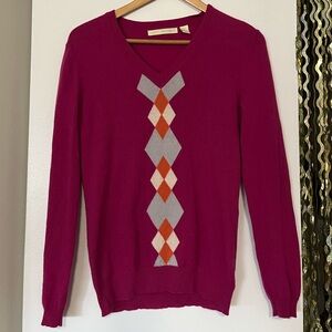100% Cashmere pink fushchia sweater with argyle print v neck by Greg Norman